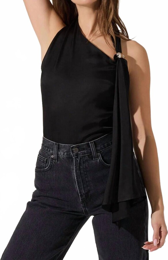 Astr Alyx Top In Black