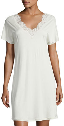 Hanro Livia Short-Sleeve Lace-Trim Gown