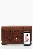 Thumbnail for your product : boohoo Oversized Popper Envelope Clutch & Chain