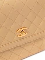 Thumbnail for your product : Chanel Pre Owned quilted CC shoulder bag