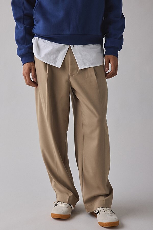 Standard Cloth Jason Relaxed Pleated Trouser Pant in Neutral