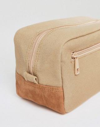 Mi-Pac Canvas Toiletry Bag In Sand