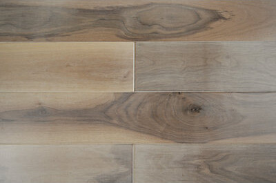 Albero Valley Walnut 5/9" Thick x Random Width x Varying Length Engineered Hardwood Flooring