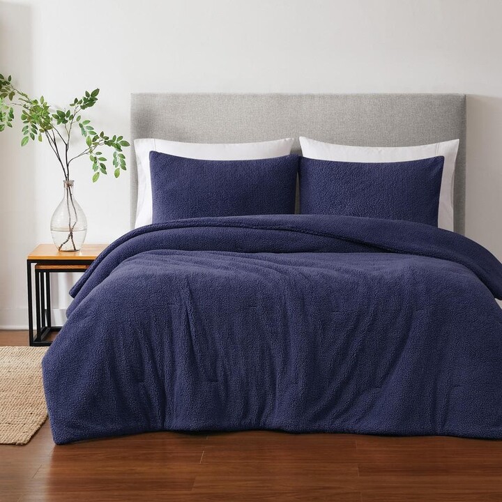 Brooklyn Loom Oversized Marshmallow Sherpa Polyester Navy 3 Piece King Comforter Set