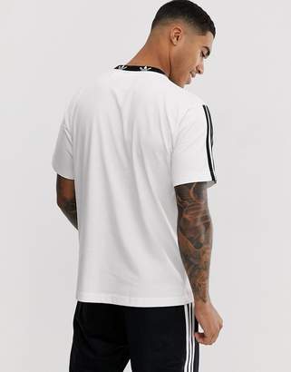 adidas t-shirt with trefoil neck print in white