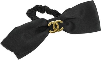 Chanel Pre Owned 1990-2000s CC Turn-lock bow hair barrette - ShopStyle