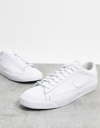 mens nike blazer low white