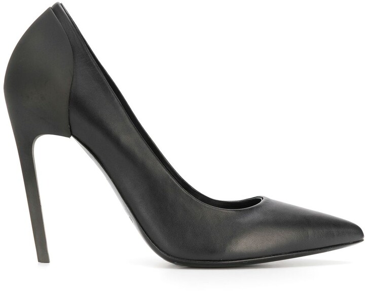 diesel pumps shoes