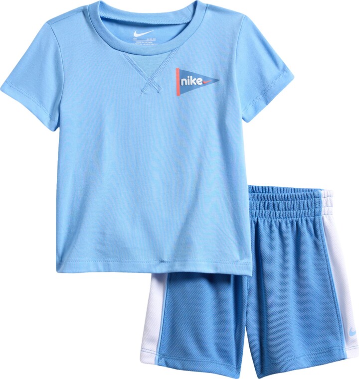 Nike Logo Graphic T-Shirt & Shorts Set