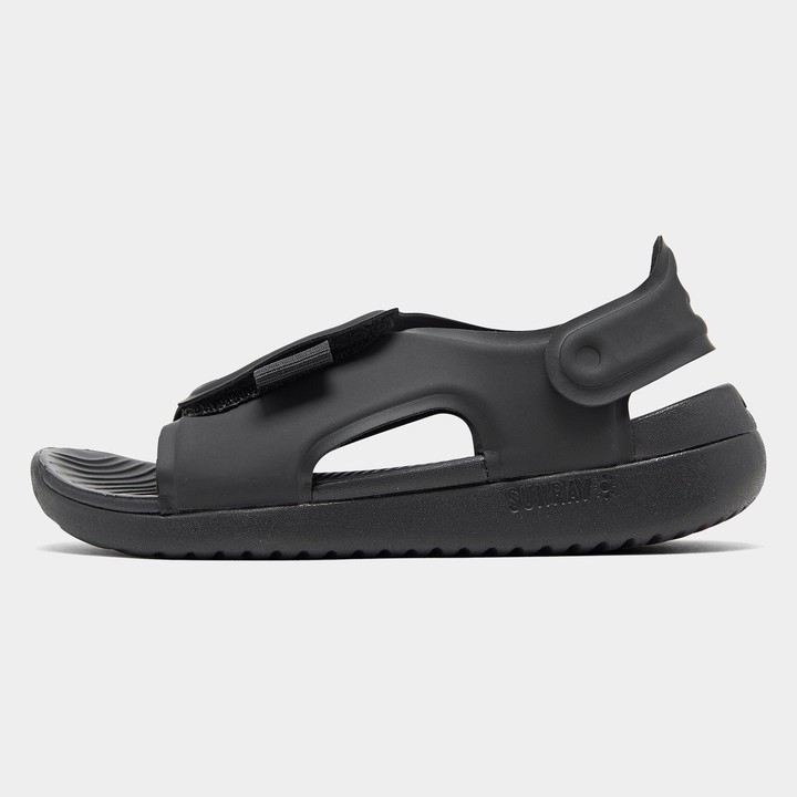 little boy nike sandals