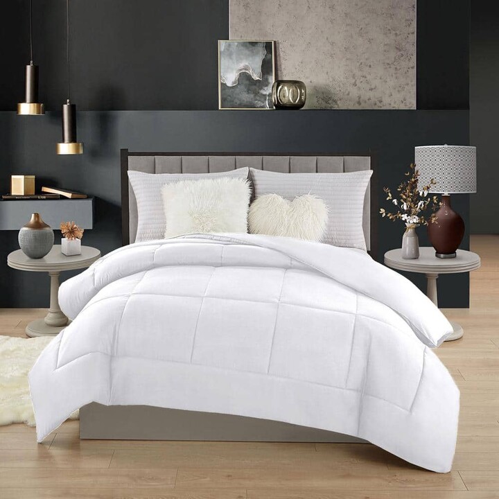 Swift Home Twin Size All Season Soft White All Season 1-Piece Comforter