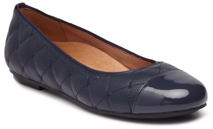 vionic pera ballet flat