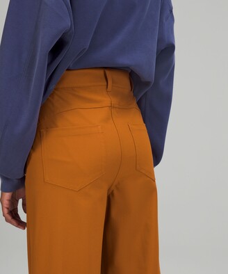 Lululemon City Sleek 5 Pocket Wide-Leg High Rise 7/8 Length Pants