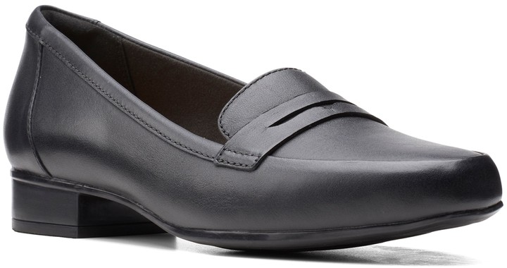 clarks juliet coast loafer