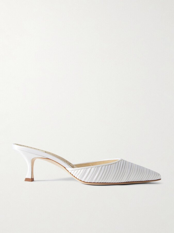 Manolo Blahnik - Carolyne 50 Pleated Satin Mules - White