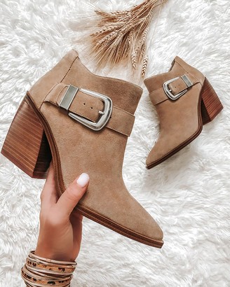 Vince camuto gidgey bootie clearance