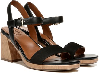 iris sandal naturalizer
