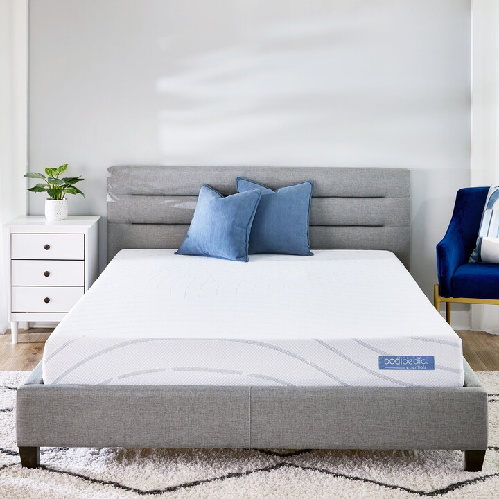 Bodipedic Essentials King Gel Memory Foam Mattress 8 inch