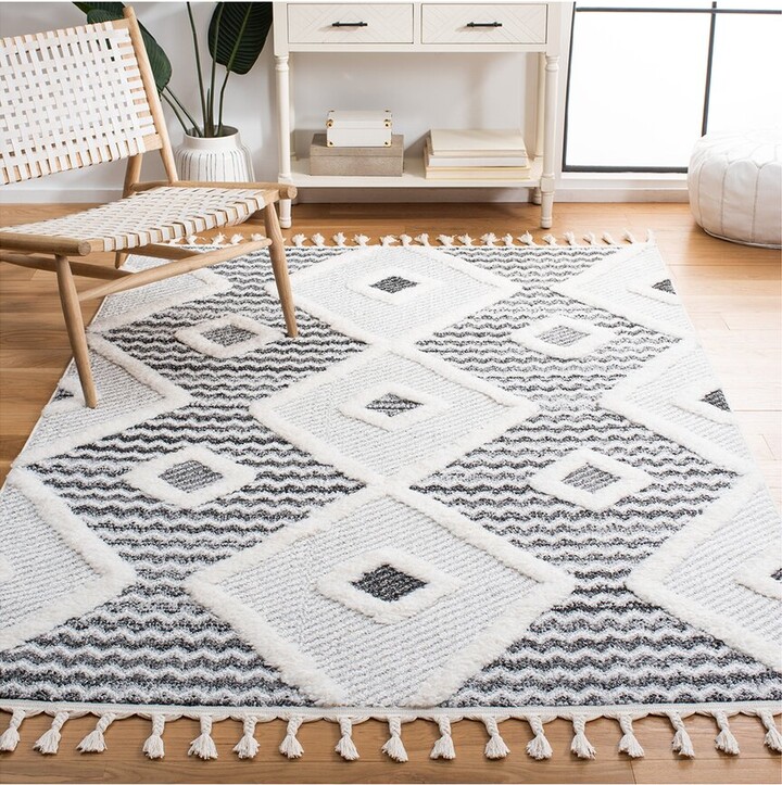 Safavieh Moroccan Tassel Shag Polypropylene Pile Rug
