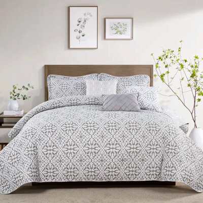 Home Soft Things 6 Piece Bellamy Printed Microfiber Quilt Set