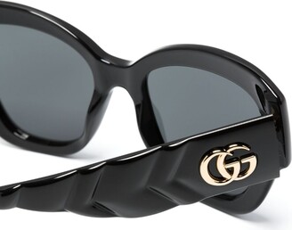 Gucci Eyewear GG0808S oversized-frame sunglasses