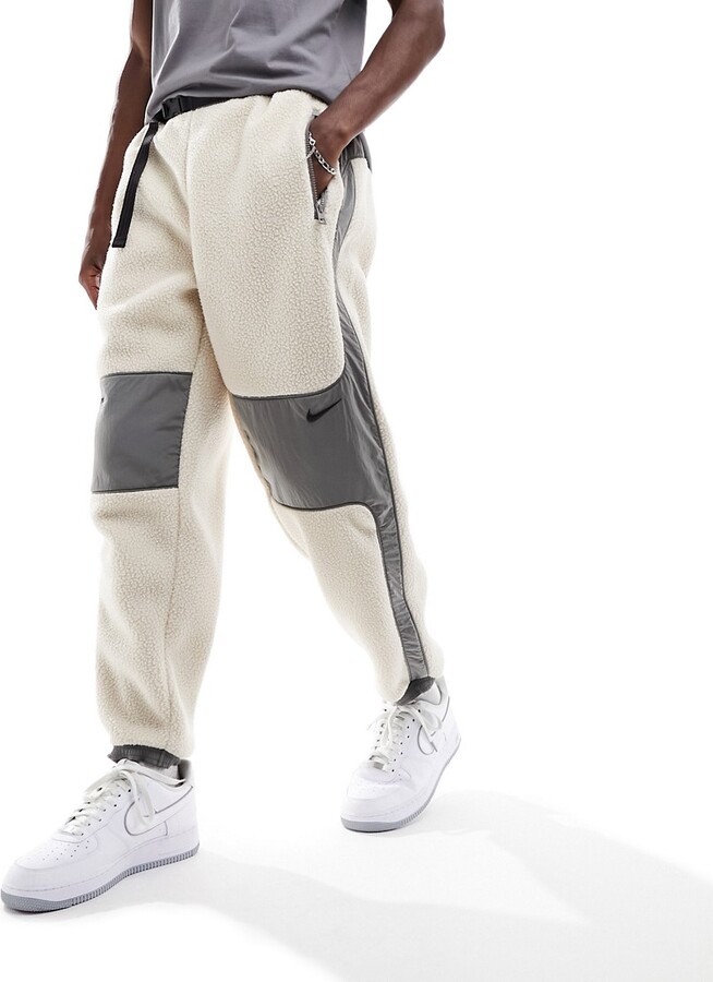 nike winter jogging pants
