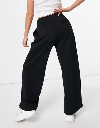 Weekday Roxa organic cotton straight leg sweatpants in black set -  ShopStyle Pants