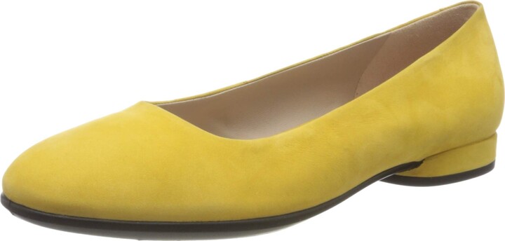 ecco yellow shoes