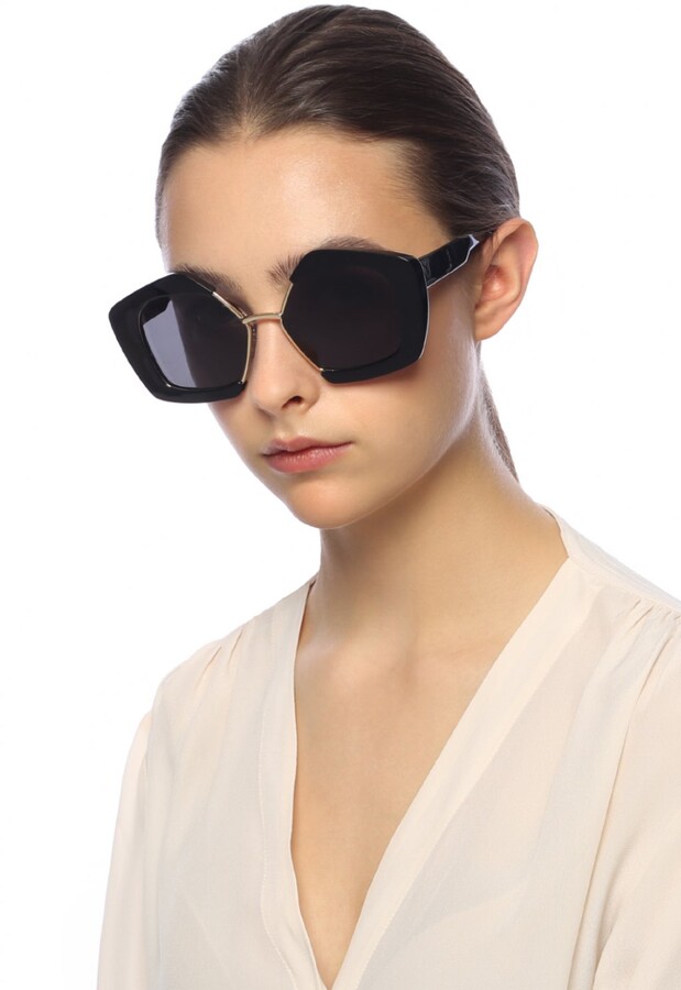 Marni Sunglasses in Black Womens Sunglasses Marni Sunglasses 