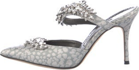 Manolo Blahnik Satin Mules Grey Animal Print Pointed-Toes with Crystal Embellishments Wrap-Around Straps