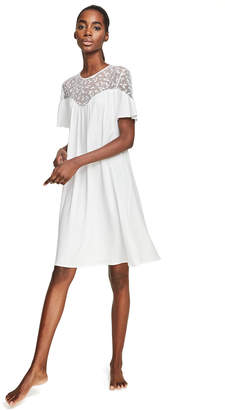 Iris Lace-Yoke Short Nightgown