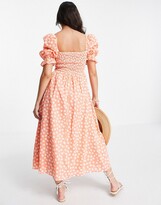Thumbnail for your product : New Look shirred tiered midi in orange pattern