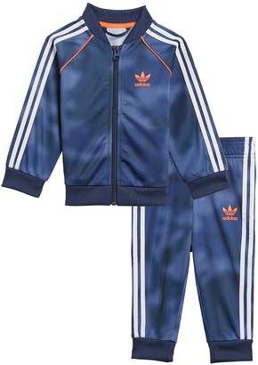 tracksuit