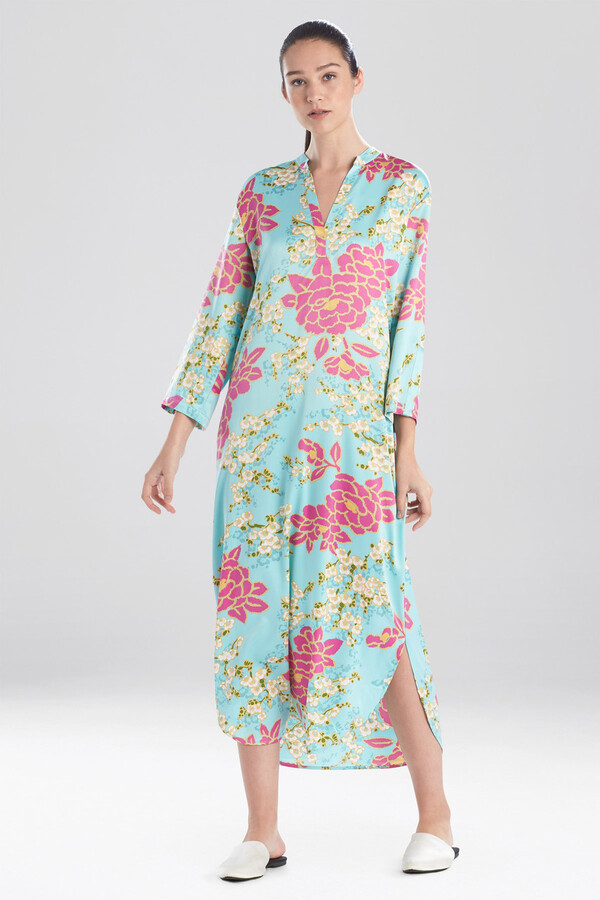 natori plus size caftans