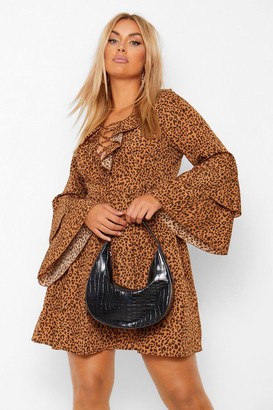 boohoo Plus Leopard Print Ruffle Smock Dress