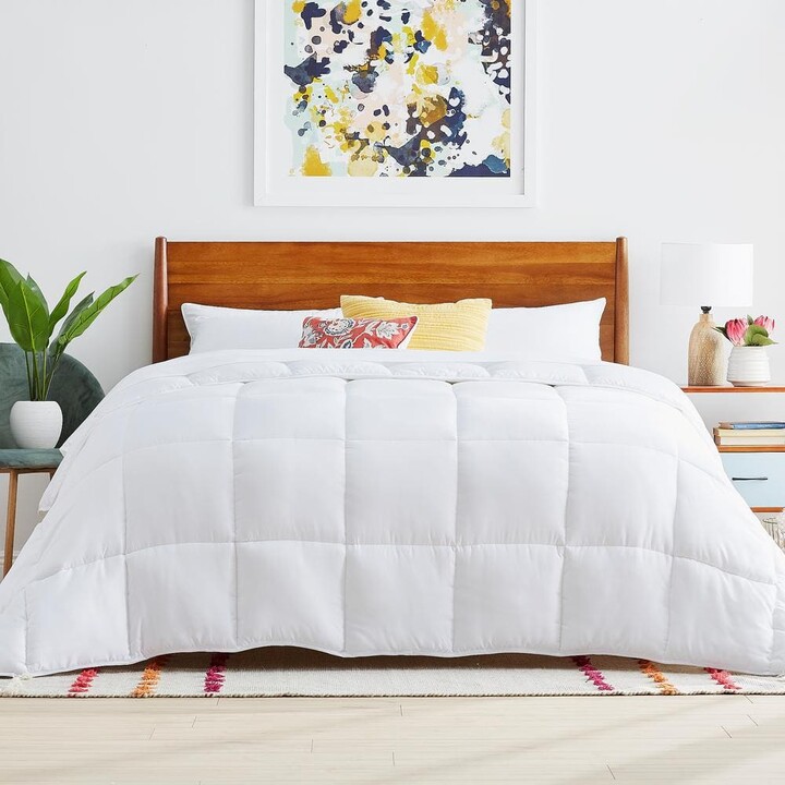 Linenspa White Twin XL Down Alternative Microfiber Comforter