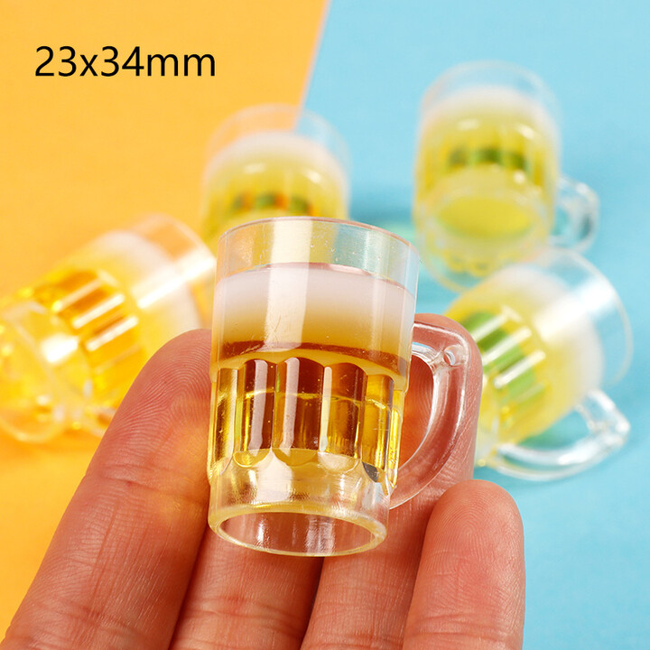 5pcs Kawaii Mini Resin Beer Cup Dollhouse Miniature Decorative Sculpture Figurine Figures Decoration Statue Jewelry Accessories