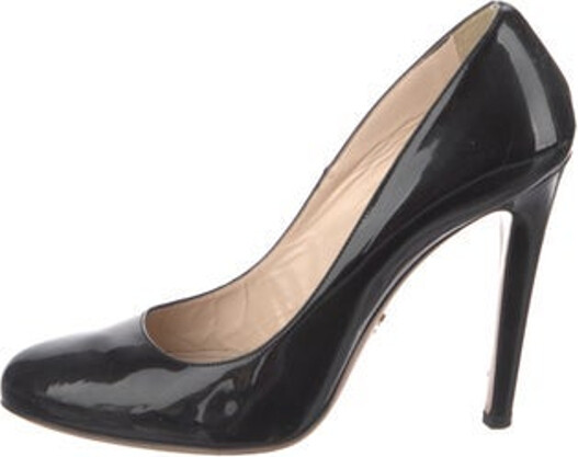 Prada Vintage Pumps Black Patent Leather Semi-Pointed Toes Designer