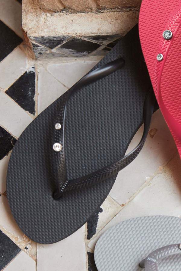 next black flip flops