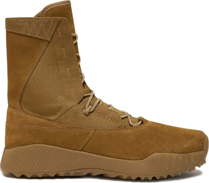 Oakley Elite Assault "beige" hiking boots