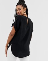 Thumbnail for your product : New Look tee with roll sleeves in black