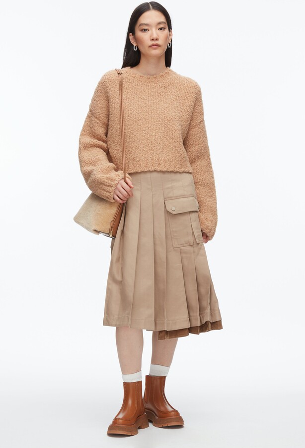 Boucle Zipper Crewneck in FAWN