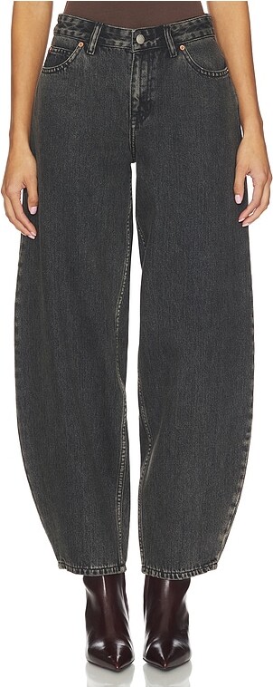 Dr. Denim Nanci Horseshoe