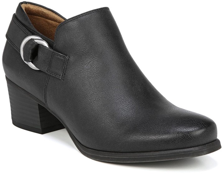 naturalizer ankle boots wide width