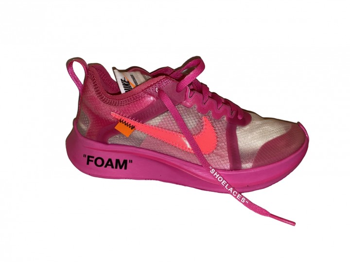 off white vapormax pink