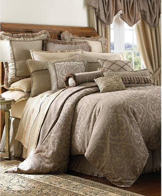 Waterford Hazeldene Queen 4-Pc. Comforter