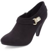 Thumbnail for your product : New Look Black Buckle Side Shoe Boots