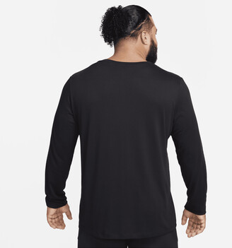 Nike Men's Dri-FIT Long-Sleeve Trail Running T-Shirt in
