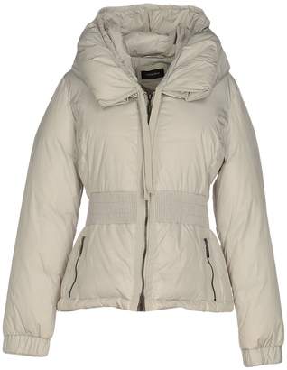 Caractere Down jackets