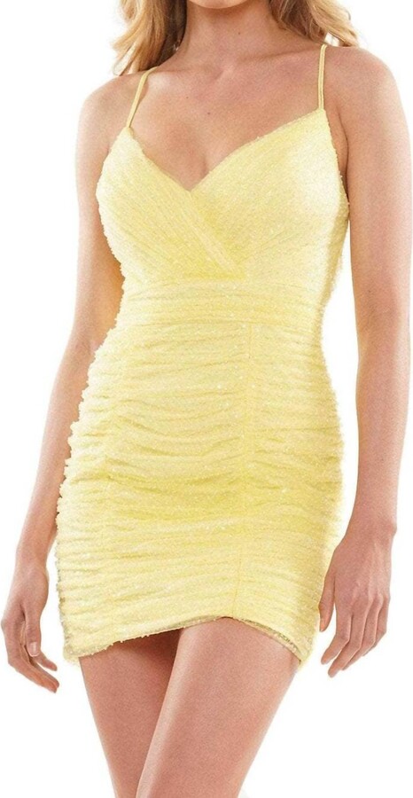 Colors Dress Beaded V-Neck Fitted Cocktail Dress In Yellow